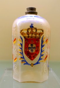 Flask, probably Factory of Coina, 1800-1850, glass, enamel - Museu Nacional de Soares dos Reis - Porto, Portugal - DSC00607