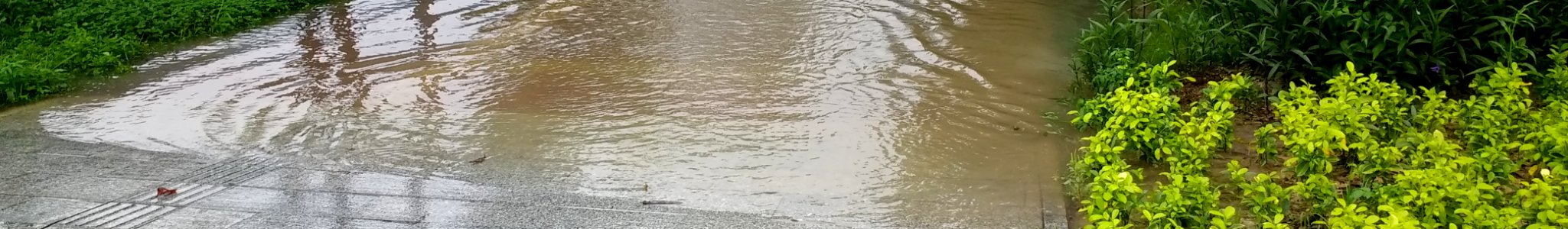 Flash floods banner Flooding in Foshan