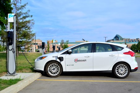 FLOChargingStationMarkham2