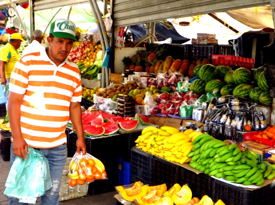 Floating Market Curacao (198216685)