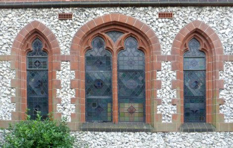 Florence Road Baptist Church, Florence Road, Brighton (August 2013) (Windows) (1)