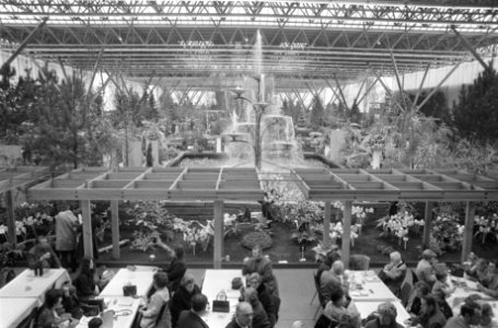 Floriadetentoonstelling in Amsterdam open voor publiek, Bestanddeelnr 925-4978