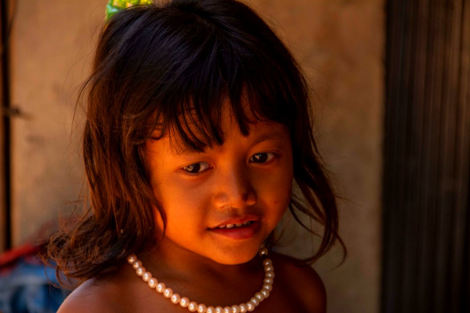 Flotin Girl (120566463)