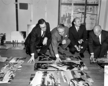 Fotografiewedstrijd World Press Photo in het Gemeentemuseum te Den Haag de jury, Bestanddeelnr 918-5307