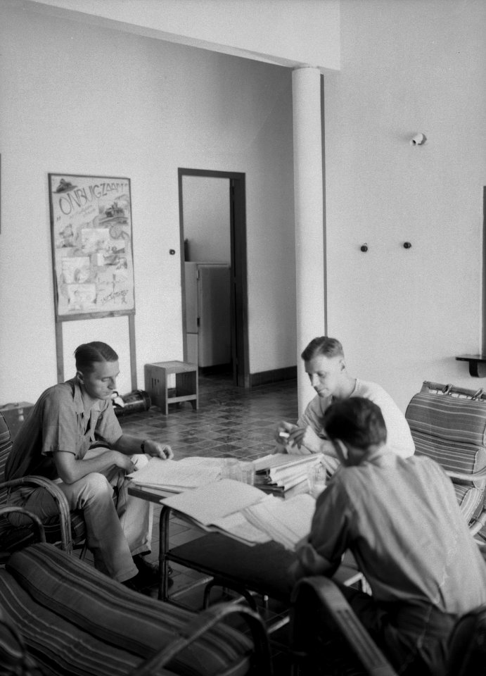 Fotoreportage Multifilm voor een artikel in het tijdschrift Wapenbroeders, Bestanddeelnr 11454