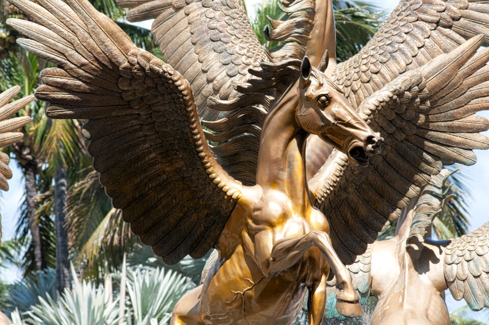 Atlantis architecture sculpture