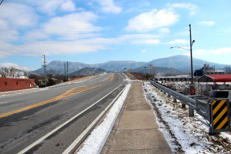 Fort Mountain and Cohutta Mountain from Chatsworth, Jan 2018 photo