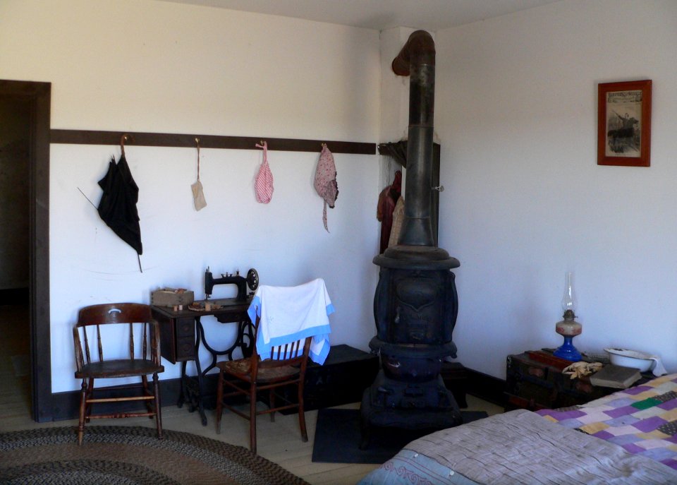 Fort Hartsuff laundress 2