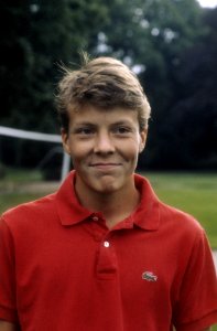 Foto uurtje Koninklijke Familie op Huis ten Bosch Prins Constantijn, Bestanddeelnr 253-8985