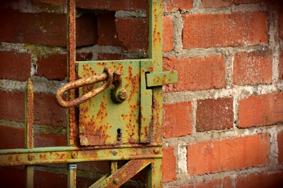 Input rusted iron door