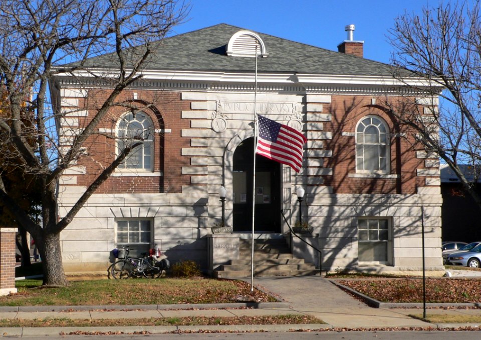 Fort Scott public library from W 2
