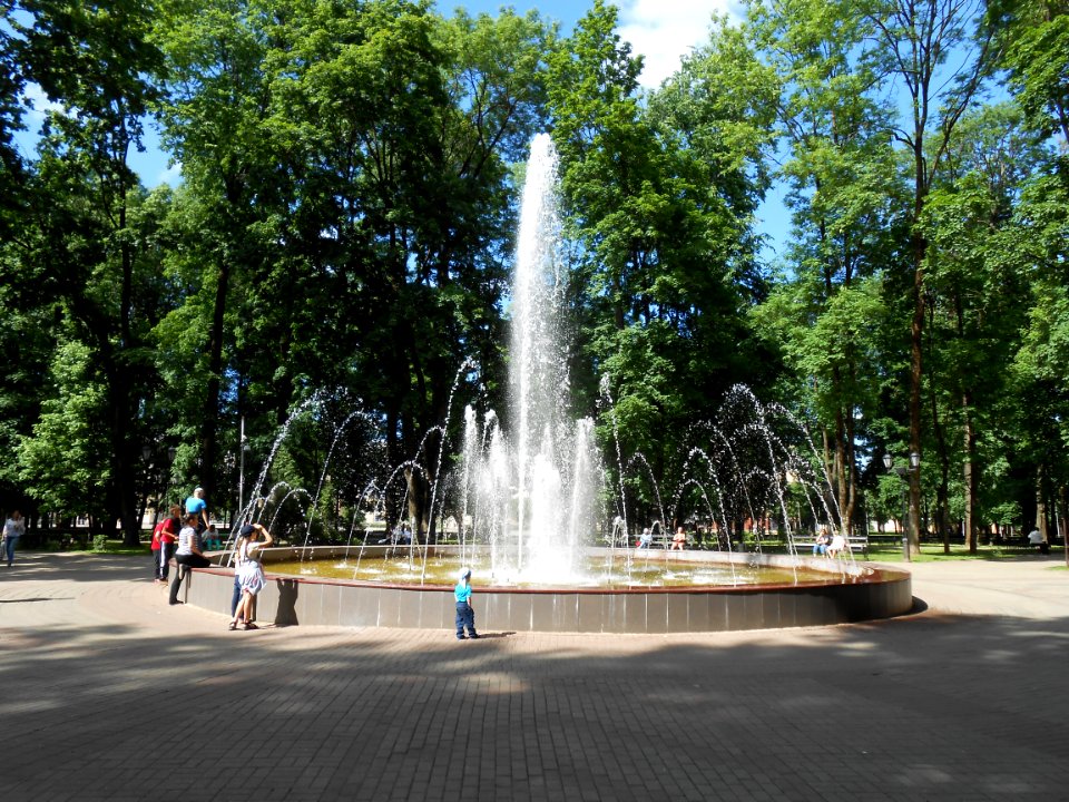 Fountain on Blonie garden, Smolensk - 03