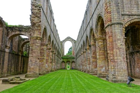 Fountains Abbey - North Yorkshire, England - DSC00634