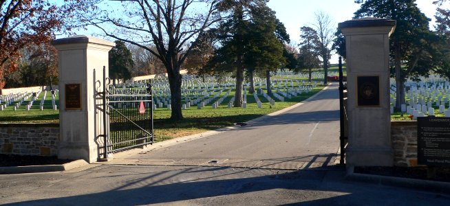 Fort Scott National Cemetery, gate 2