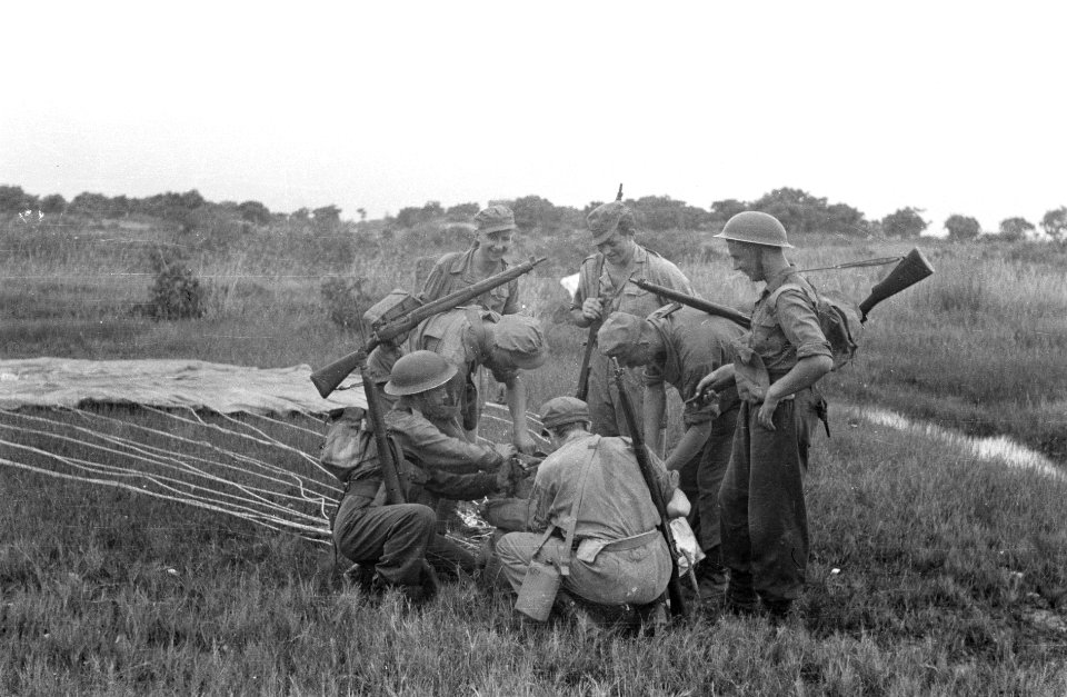Fotocollectie Dienst voor Legercontacten Indonesië, fotonummer 4796, Bestanddeelnr 4796
