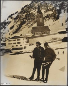 Foto in slechte staat, Bestanddeelnr 017-0070