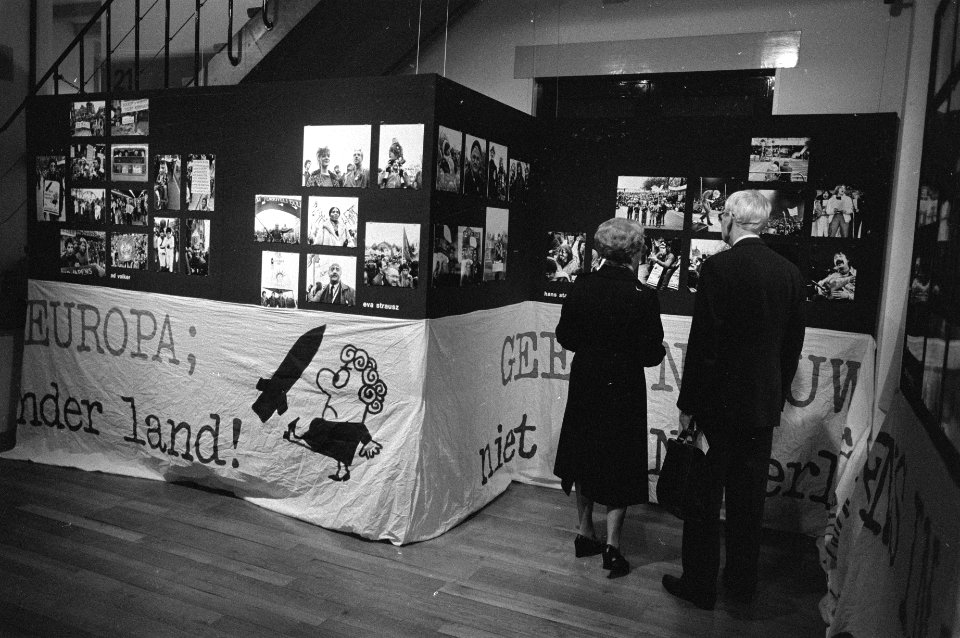 Foto's, tentoonstellingen, Bestanddeelnr 931-8433