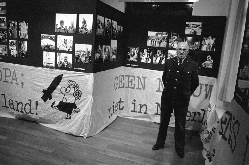 Foto's, tentoonstellingen, Bestanddeelnr 931-8434
