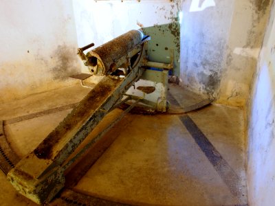 Fort de Vaux kazemat cannon pic5