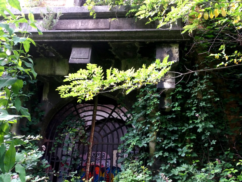 Fort de Loyasse - Entrée rue du Bas de Loyasse - Haut de la grille