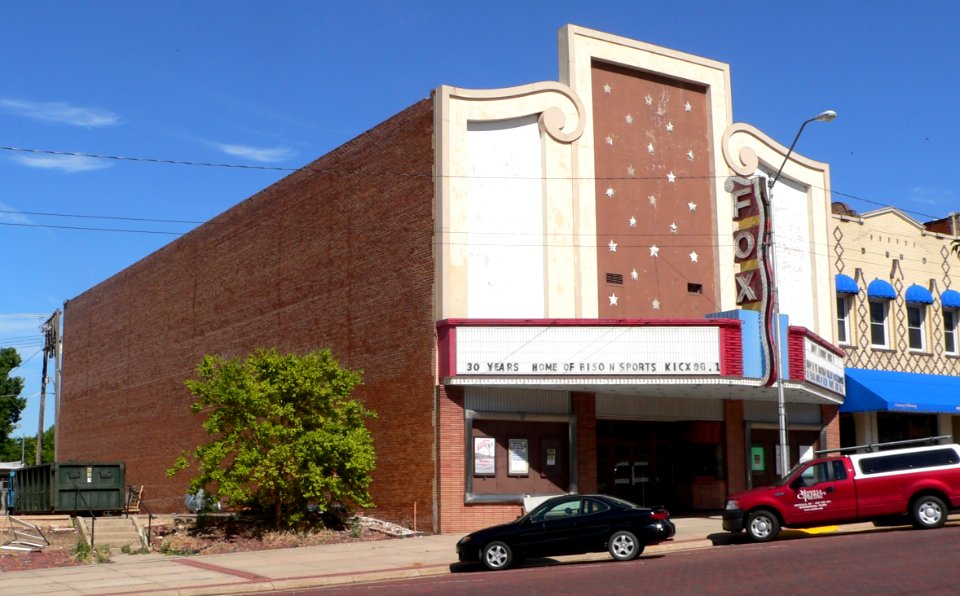 Fox Theatre (McCook, Nebraska) from SE 1