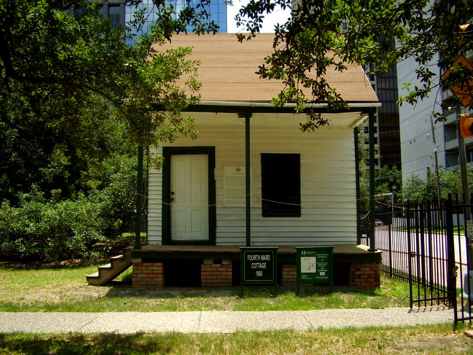 FourthWardCottageSamHoustonParkHoustonTX0