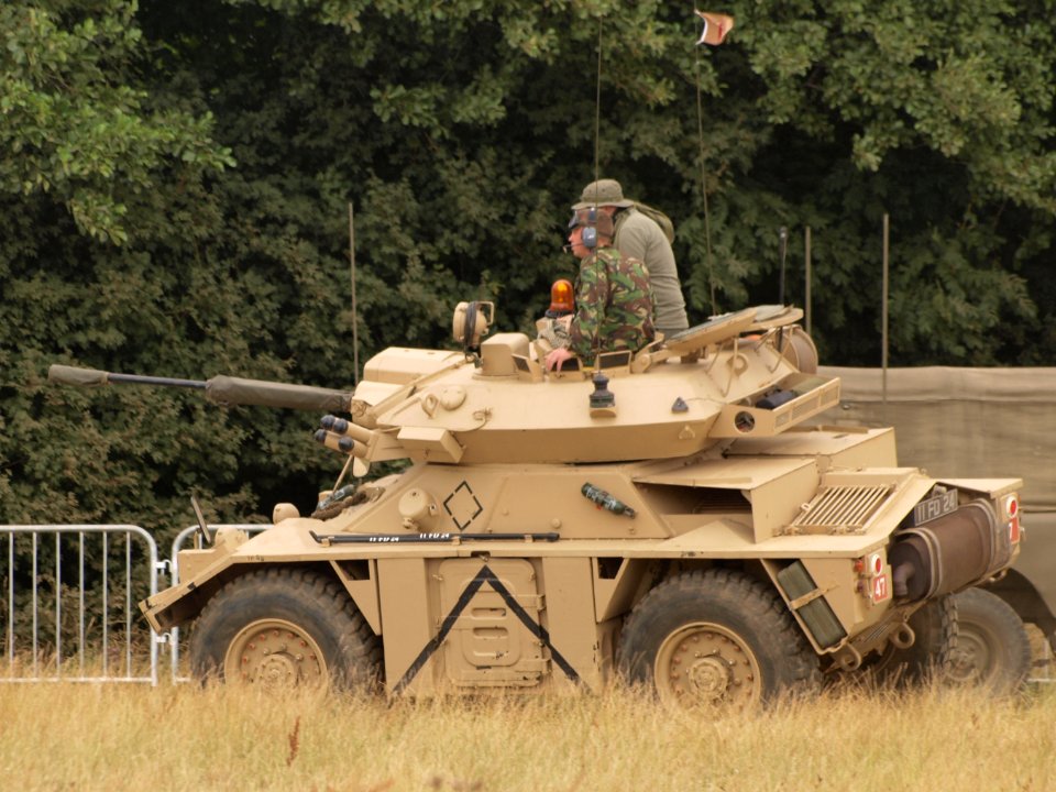Fox Armoured Car CVR(W) FV721 pic1