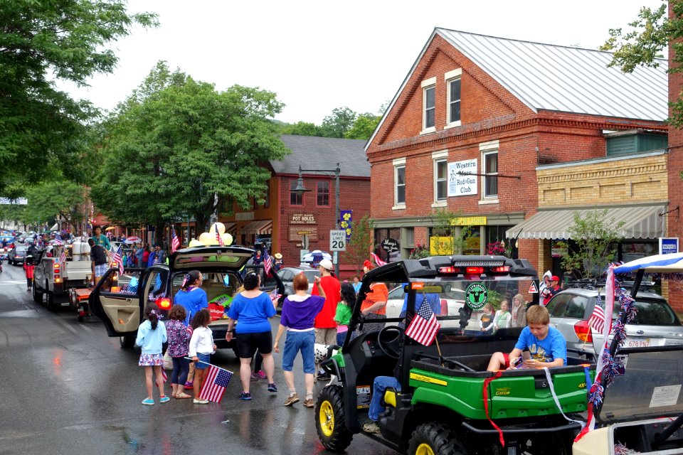 Fourth of July parade - Shelburne Falls, Massachusetts - DSC00132