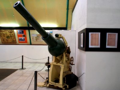 Fort de Fermont and its museum - Prototype No 2 of a 75mm cannon-mortar 1929 pic1