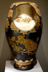 Four-Handled Vase, Japan (Kyoto),Kinkozan workshop, 1870s-1920s, earthenware with overglaze, gold, and green glaze - Chazen Museum of Art - DSC02431