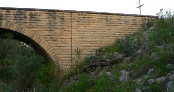 Fort Fletcher bridge S end 1