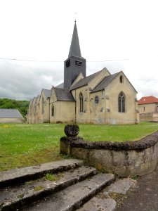 Fourdrain (Aisne) église de la Nativité-de-la -Sainte-Vierge (01)