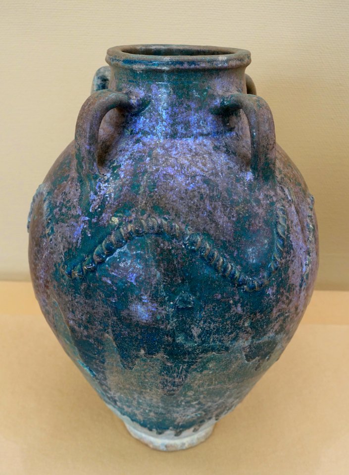 Four-handled jar, Raqqa, Syria, 1100s-1200s AD, ceramic - Hakone Museum of Art - Hakone, Kanagawa, Japan - DSC08297