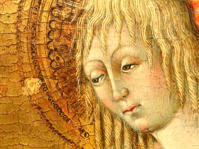 Fragment of an altarpiece with the Virgin, Giovanni di Paolo, Siena, Italy, c. 1460-1465, tempera and gold on panel, detail - Mount Holyoke College Art Museum - DSC04596