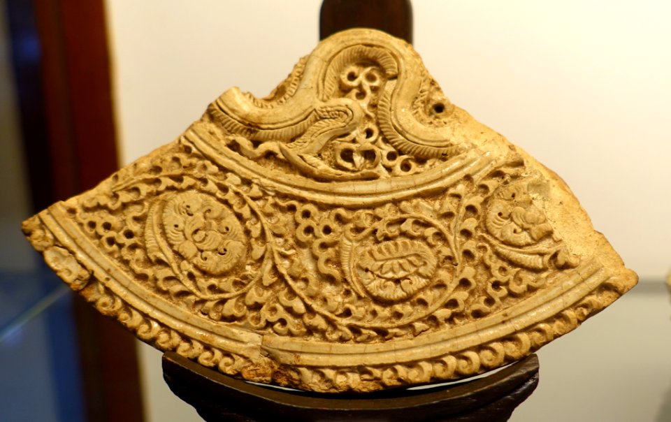 Fragment with decoration, Ly dynasty, 12th century AD, stoneware - Museum of Vietnamese History - Ho Chi Minh City - DSC06194