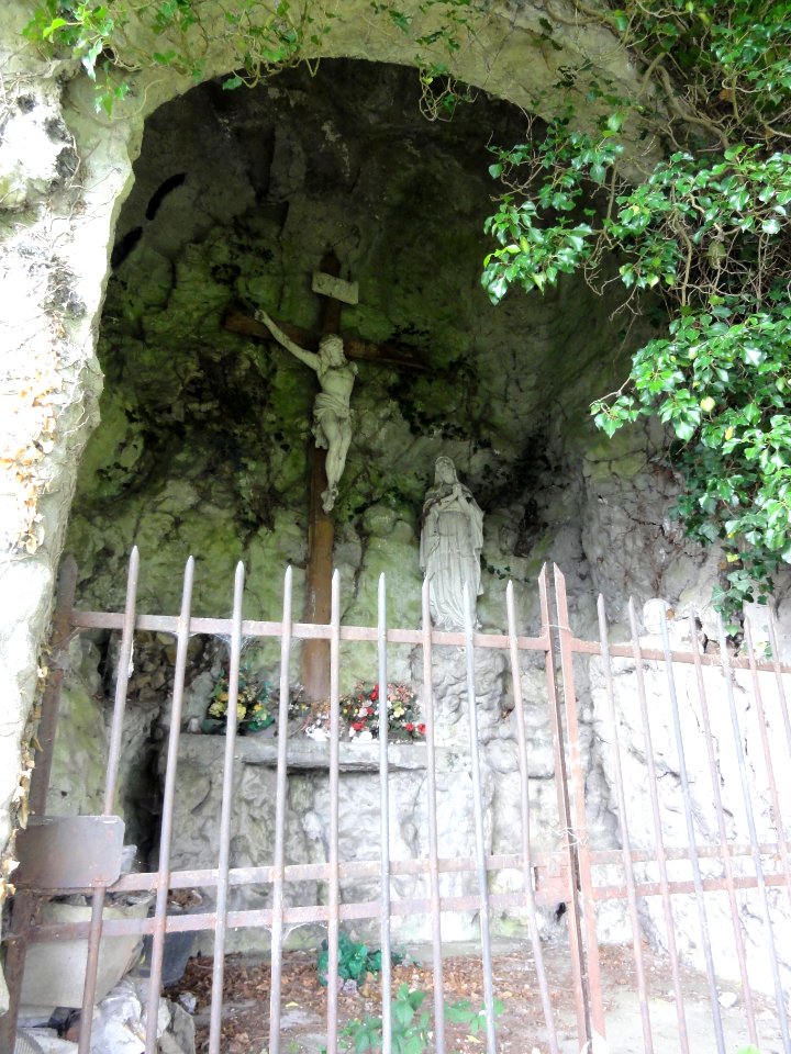 Fourmies (Nord, Fr) grotte de Lourdes