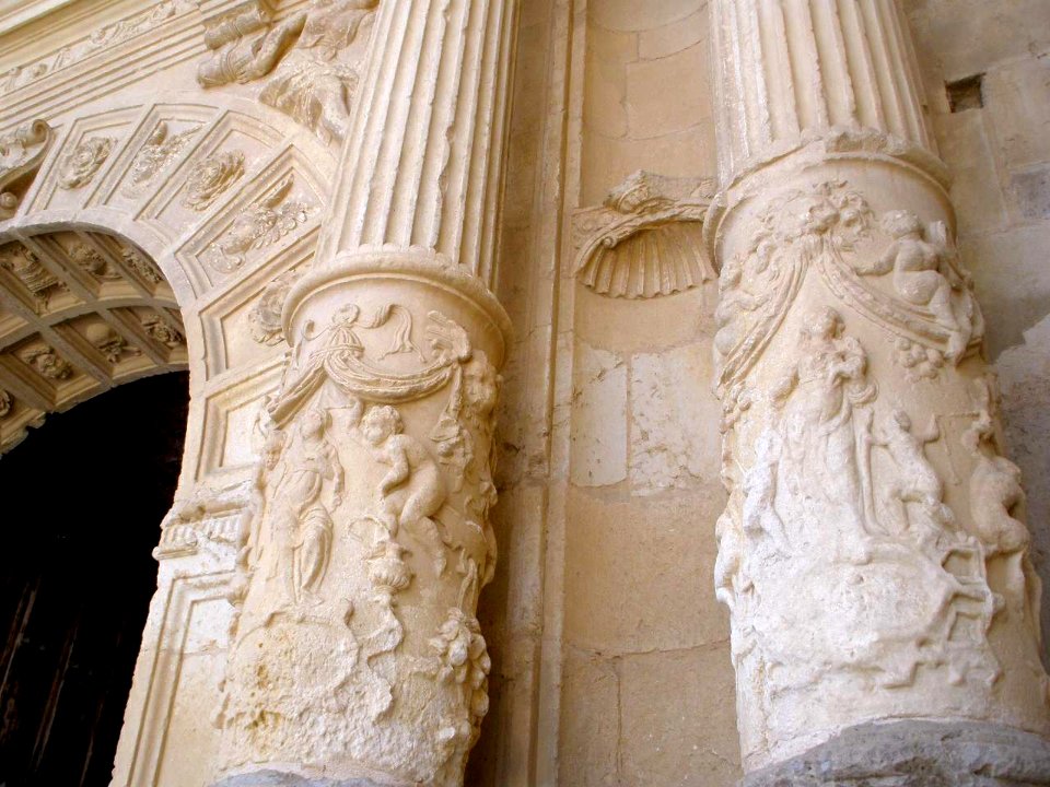 Frómista - Iglesia de San Pedro 01