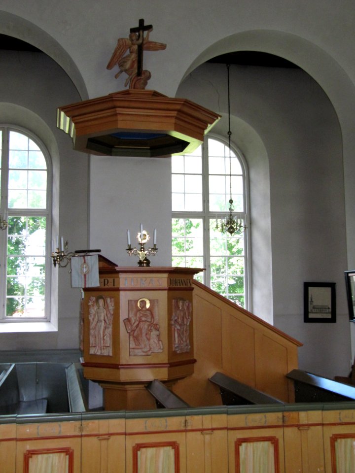 Fröderyds kyrka int3