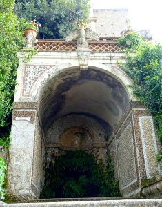 Fountain - Villa d'Este - Tivoli, Italy - DSC04023