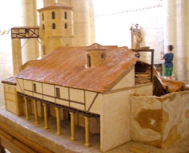 Frómista - Iglesia de San Martín, interior 12