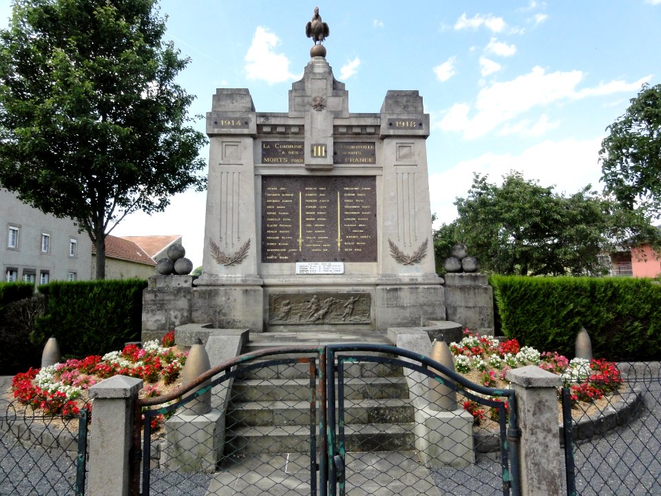 Frémonville (M-et-M) monument aux morts