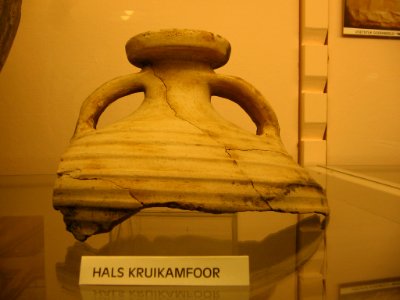 Fragment van een Romeinse amfoor in het Leudalmuseum, Haelen 001