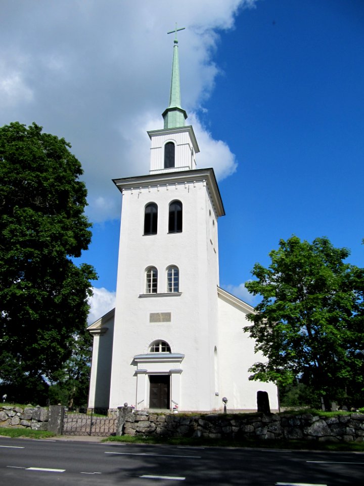 Fröderyds kyrka ext2