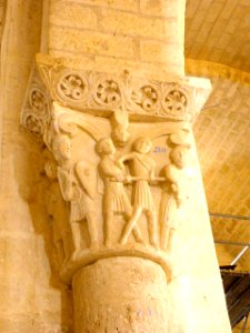 Frómista - Capitel románico en la Iglesia de San Martín 04