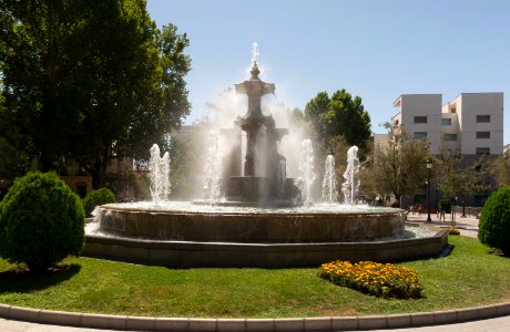 Fountain de las Batallas Contre-jour Granada Spain photo