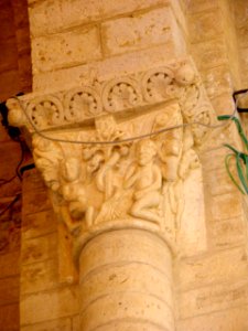 Frómista - Capitel románico en la Iglesia de San Martín 06