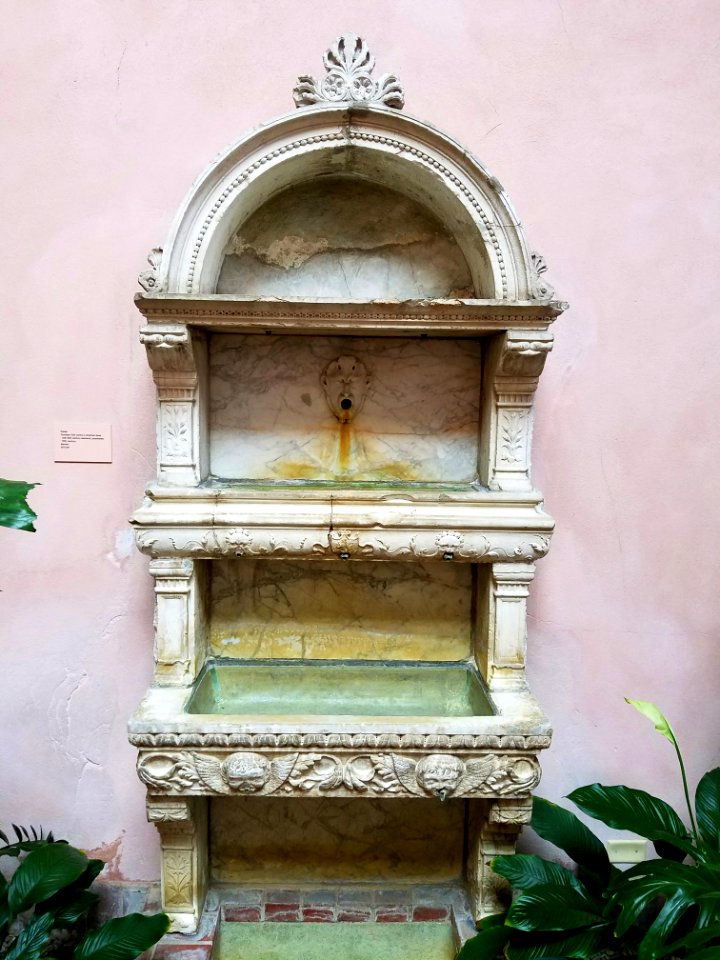 Fountain, 15th-16th century, assembled 19th century, marble - Hyde Collection - Glens Falls, NY - 20180224 120740