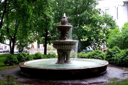 Fountain in Academy Park - Albany, NY - DSC08375 photo