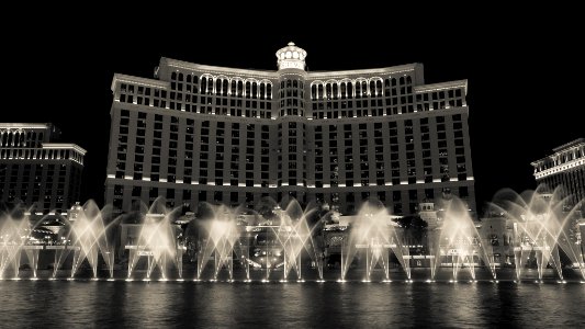 Fountains (179370233)