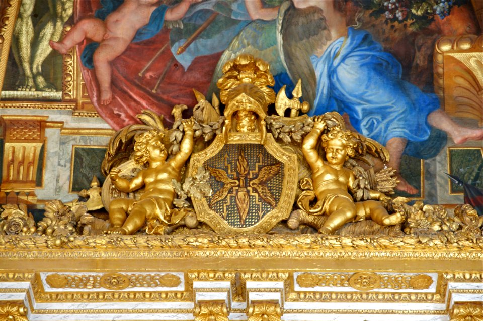 Foudre Hall of Mirrors Versailles